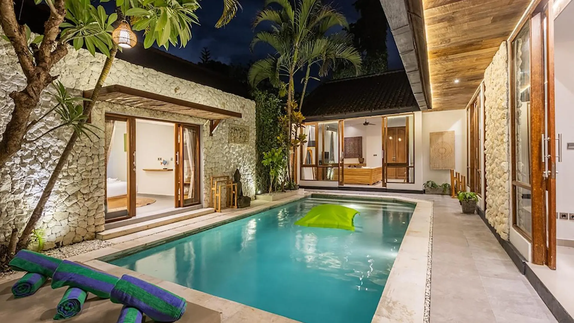 Villa Tropea By Optimum Bali Villas Kerobokan  Indonesia