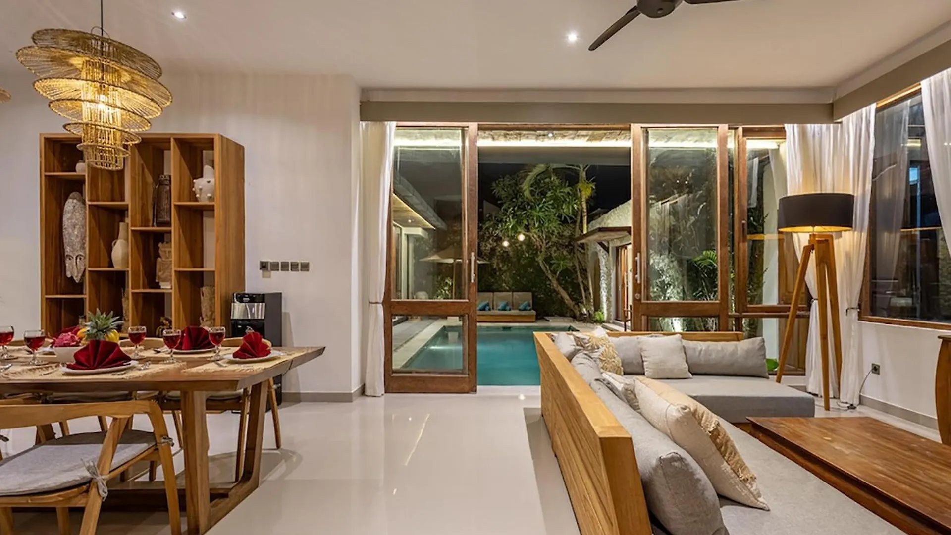 Villa Tropea By Optimum Bali Villas Kerobokan